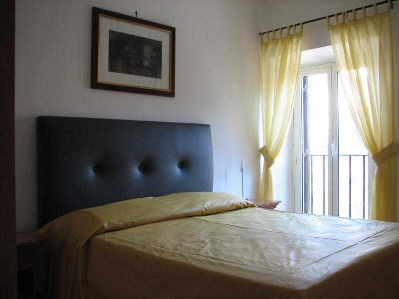Suite Artis Barberini Ρώμη Εξωτερικό φωτογραφία